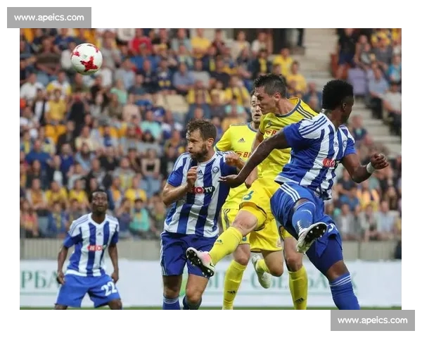 激烈对决即将上演 足球比赛前瞻解析:两队实力对比及关键球员分析 激烈对决即将上演 足球比赛前瞻解析:两队实力对比及关键球员分析